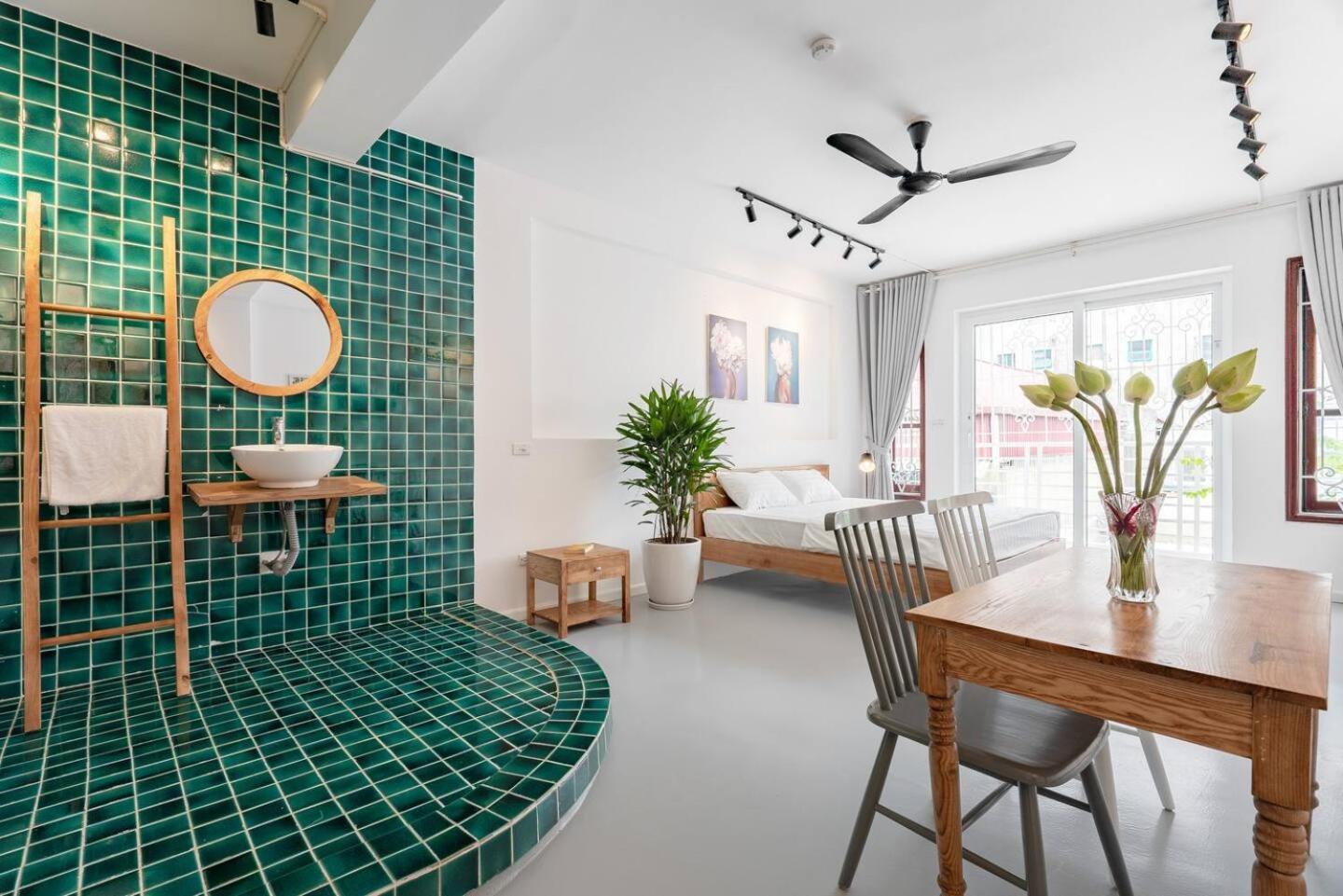 Maison Saigon - French Touch & Rooftop Lounge * TP. Hồ Chí Minh